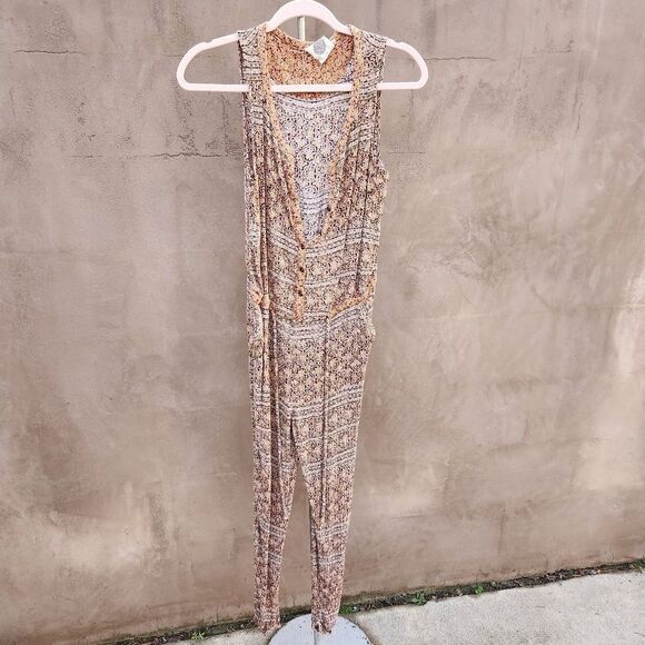 Anthropologie lilka boho jumpsuit - Picture 1 of 13